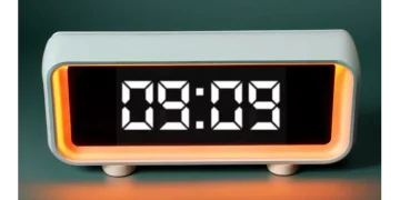 09:09 на часах — значение в ангельской нумерологии