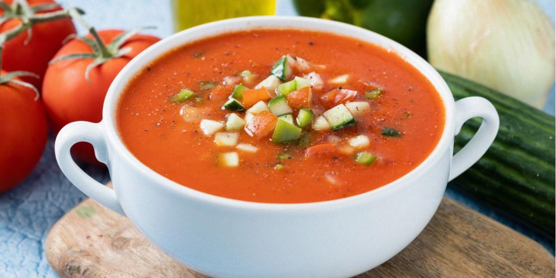 ТОП-3 найсмачніших томатних супів: готуємо шедевр зі свіжих овочів