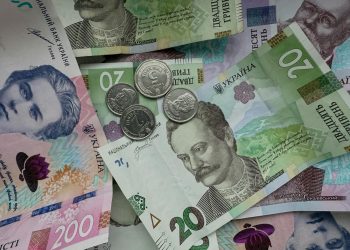 топ-10 високооплачуваних професій в україні