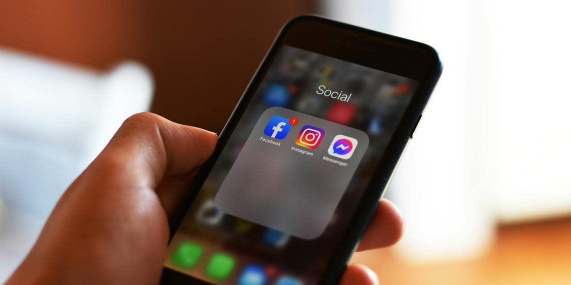 что написать человеку, который не отвечает на сообщения